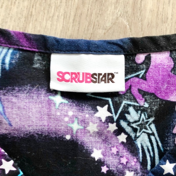 Scrub Star, Womens Scrub Tops, Set of 2, Unicorns & Bear Pattern, Both Sized XS - Picture 13 of 15